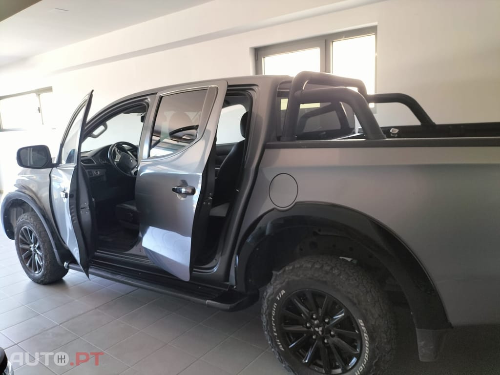 Mitsubishi L200 l200 sport