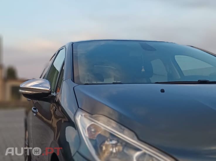 Peugeot 208 1.2 PureTech Style