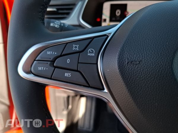 Renault Captur 1.0 TCe 100 Bi-Fuel techno