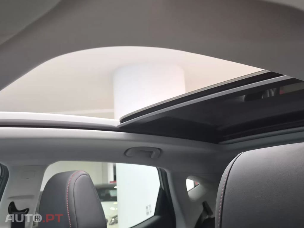 MG ZS EV LUXURY 72 KWH