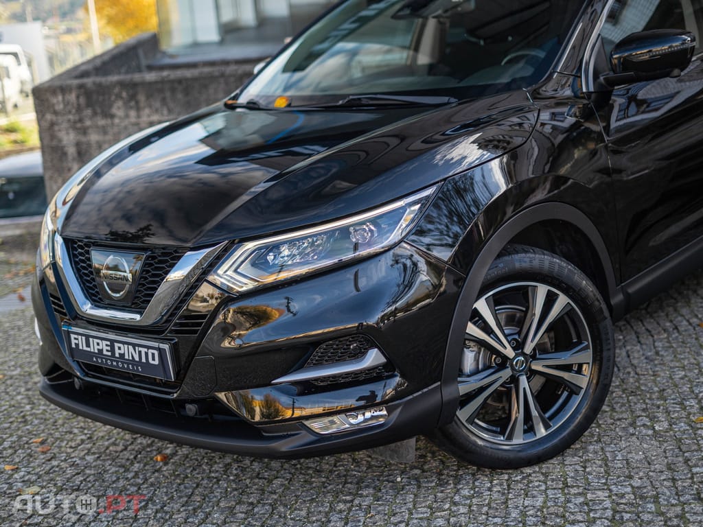 Nissan Qashqai 1.2 DIG-T N-Connecta 18