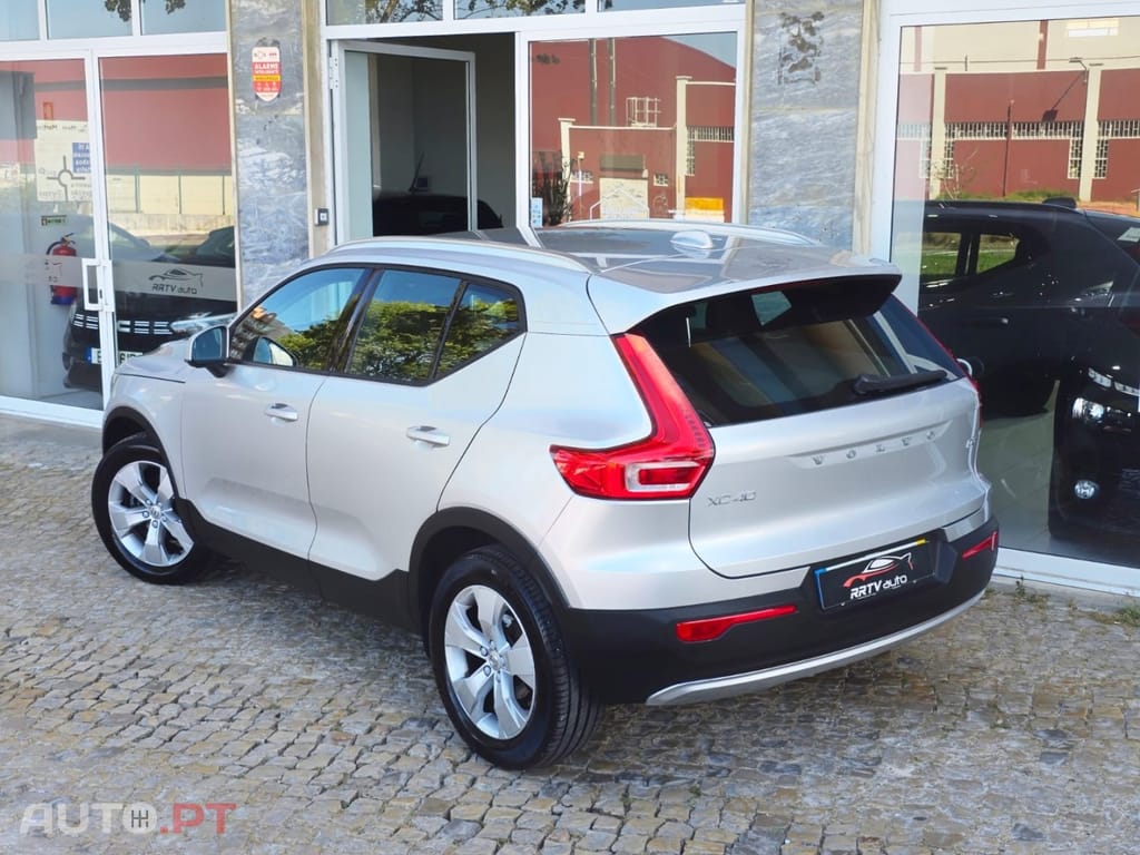 Volvo XC40 2.0 D3 Momentum
