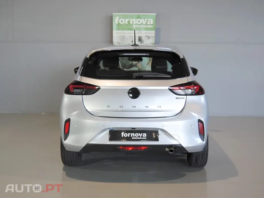 Opel Corsa 1.2 HYBRID GS eDCT