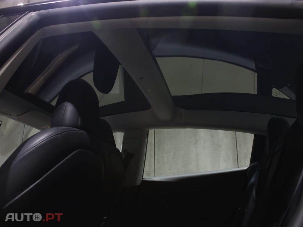 Tesla Model 3 Long Range AWD Dual Motor