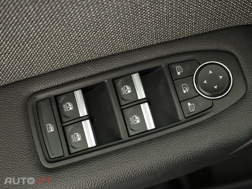 Renault Captur Captur 1.0 TCe Techno Bi-Fuel