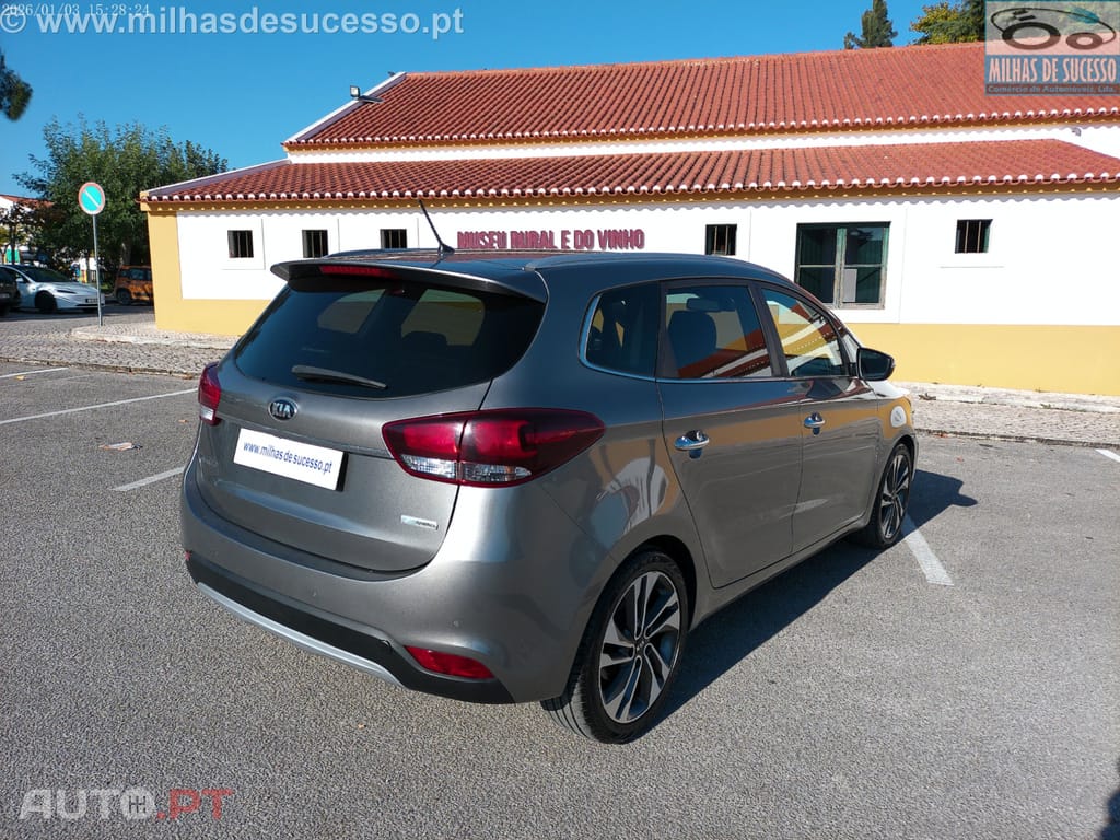 Kia Carens 1.7 CRDI ISG TX  7 Lug