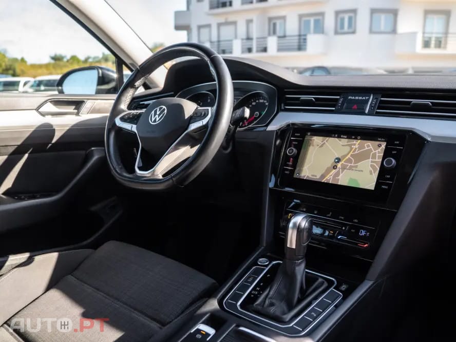 Volkswagen Passat Variant 2.0 TDI Elegance DSG