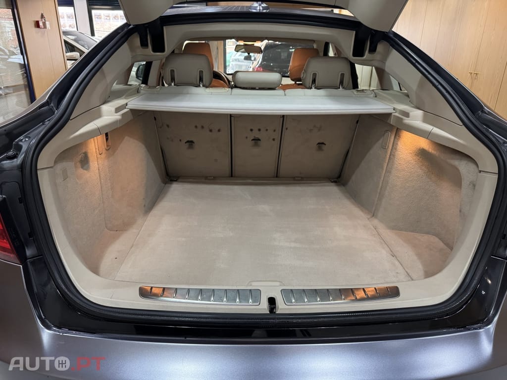 BMW 318 d Line Modern