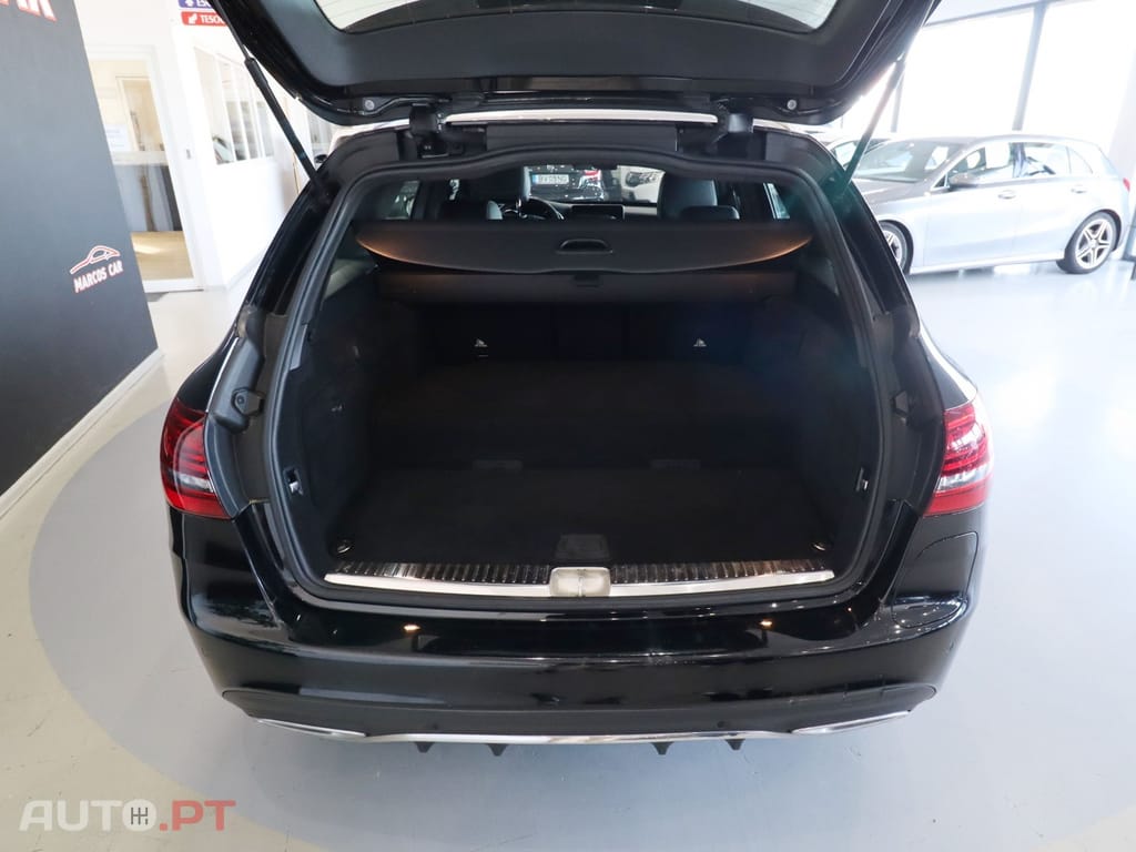 Mercedes-Benz C 300 de AMG Line