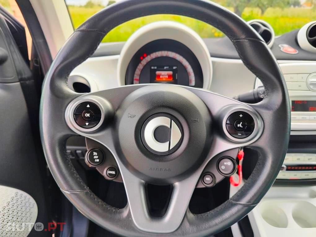 Smart ForTwo 1.0 Passion 71cv / 118€ mês