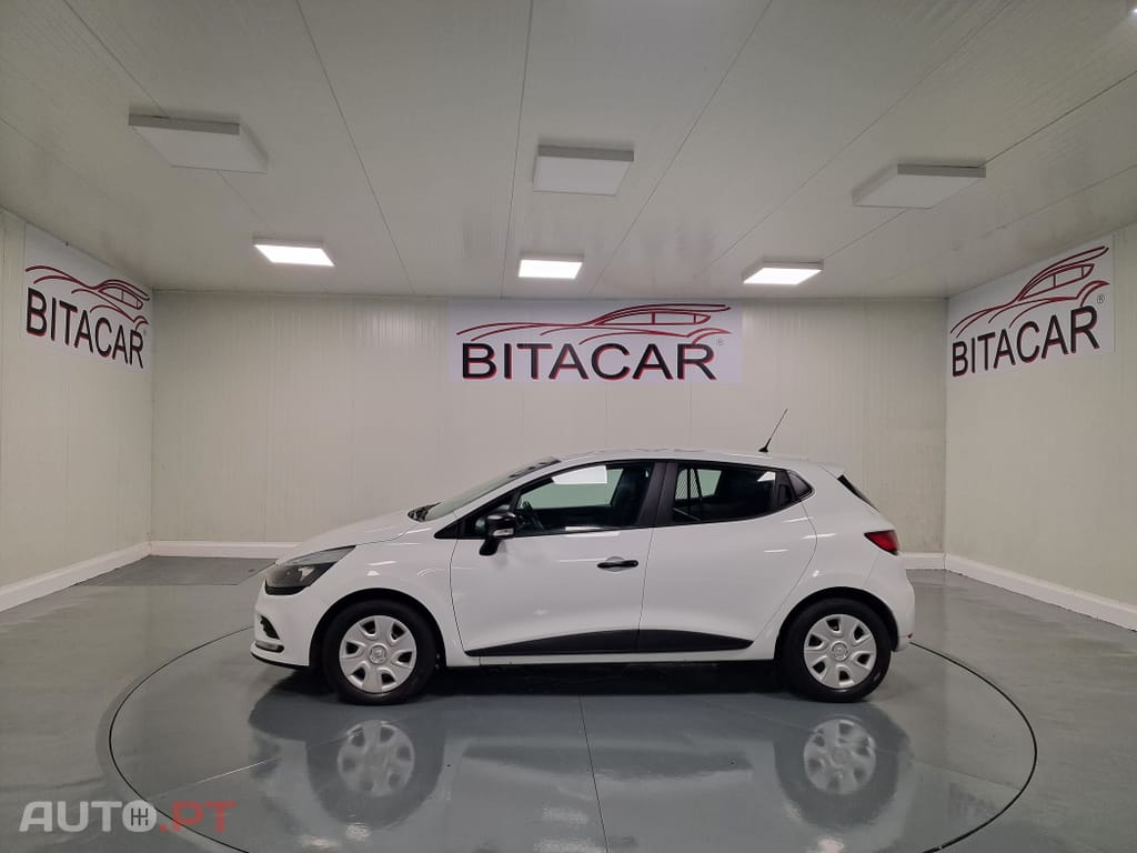 Renault Clio SOCIETE 1.5 DCI ZEN IVA DEDUTIVEL