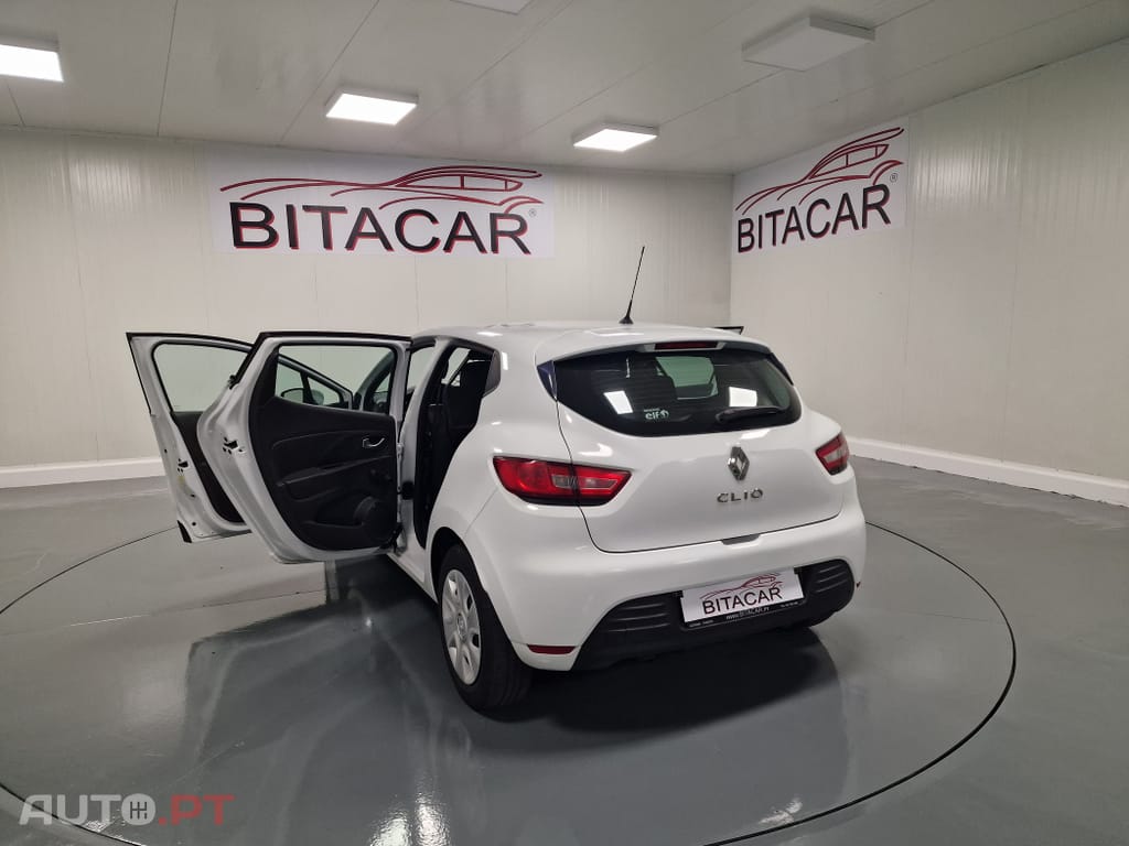 Renault Clio SOCIETE 1.5 DCI ZEN GPS IVA DEDUTIVEL