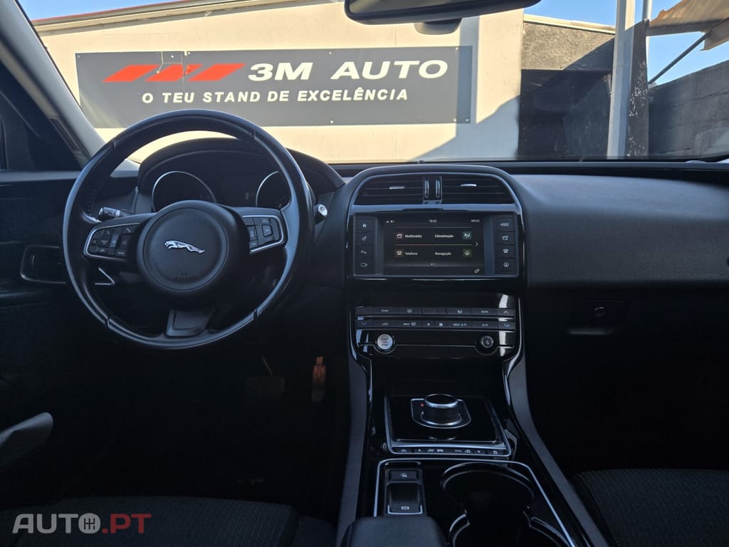 Jaguar XE 2.0 D Pure Aut.
