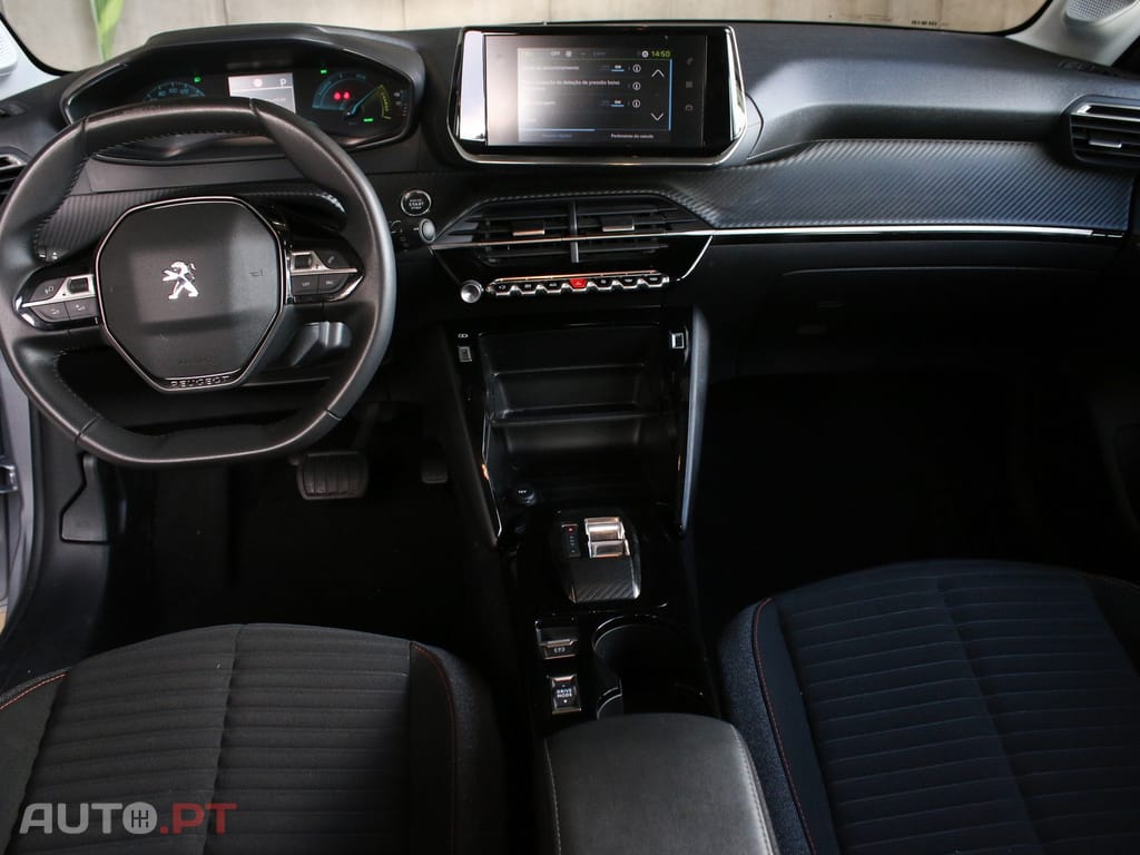 Peugeot E-208 50 kWh Active Pack