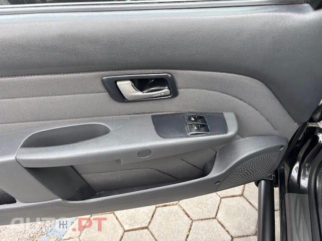 Fiat Strada 1.3 M-Jet CD Adventure