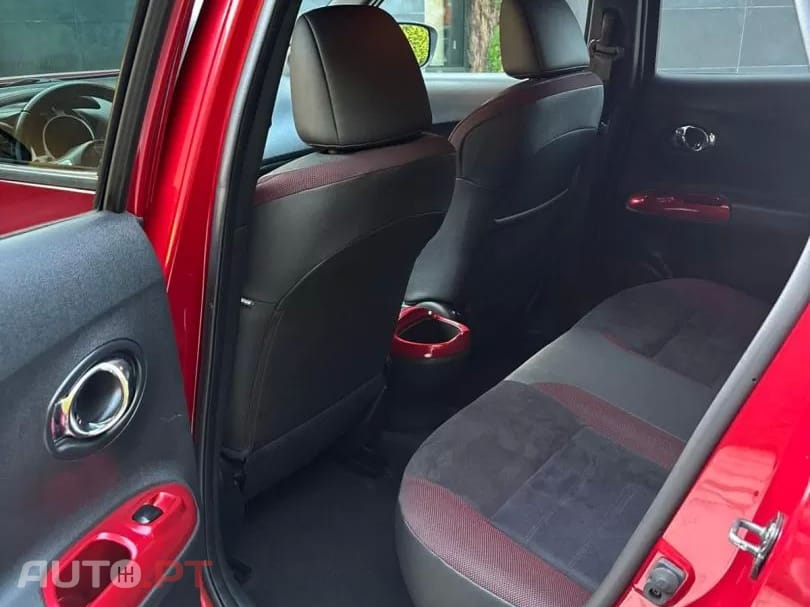 Nissan Juke 1.2 DIG-T N-Connecta P.Ext.1 Red D.