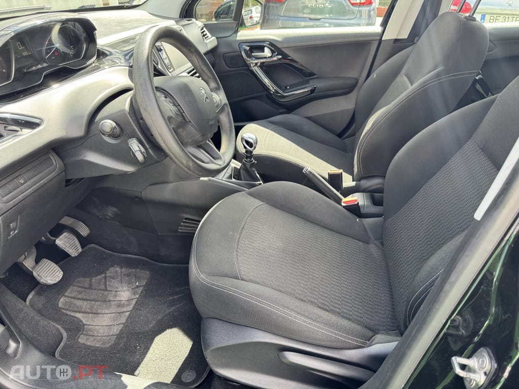 Peugeot 208 1.5 BlueHDi Active Business Pack