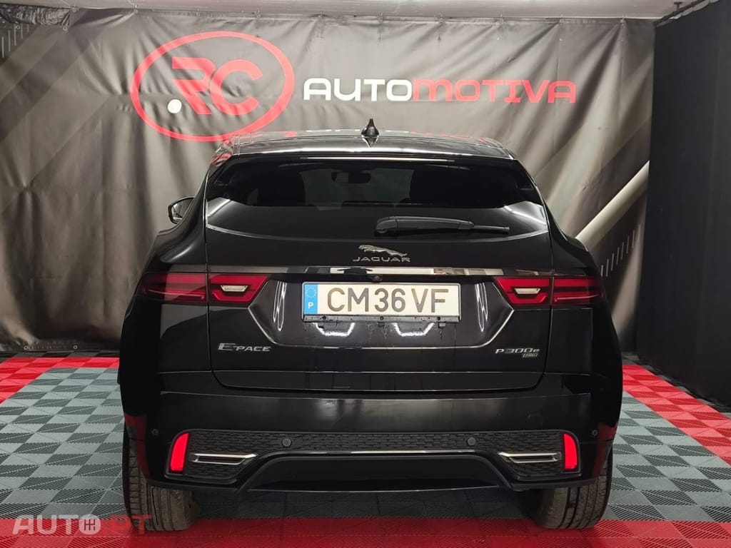 Jaguar E-Pace 1.5 P300e R-Dynamic S AWD Aut.