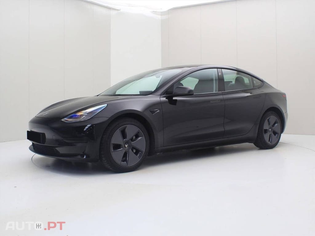 Tesla Model 3 Standard RWD Plus