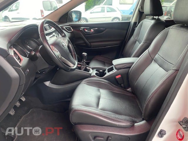Nissan Qashqai 1.5 dCi Tekna