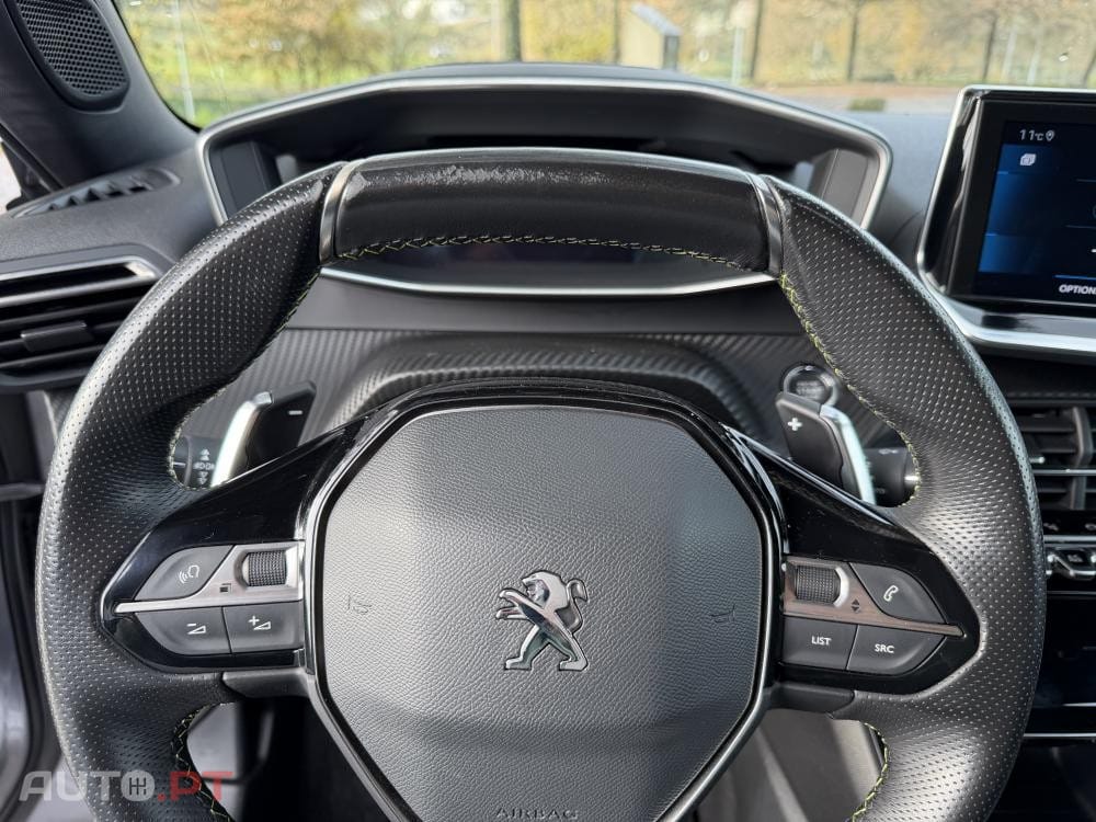 Peugeot 2008 1.2 PureTech GT Pack EAT8