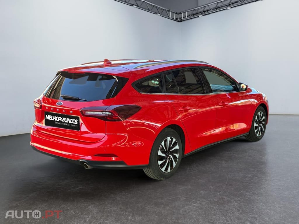 Ford Focus SW 1.0 Flexifuel mHEV Powershift Titanium X Business