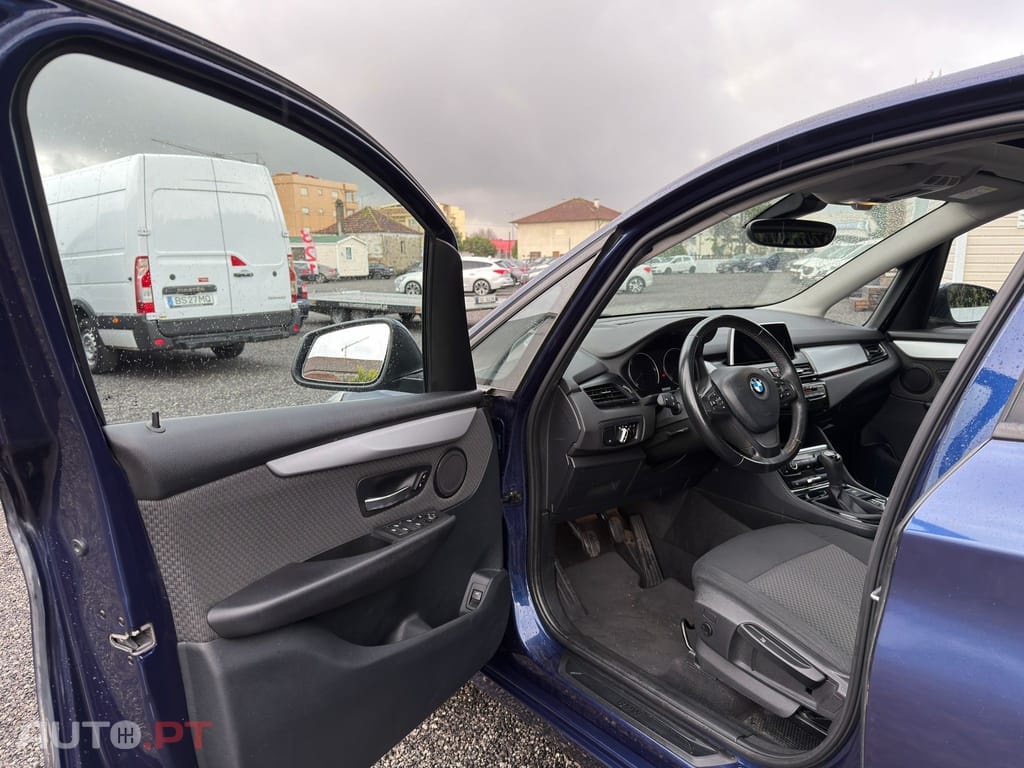 BMW 216 d Line Sport