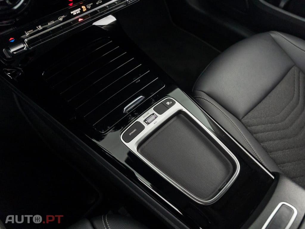 Mercedes-Benz A 250 e