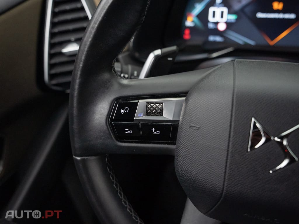 DS DS7 Crossback E-Tense Bastille+ EAT8