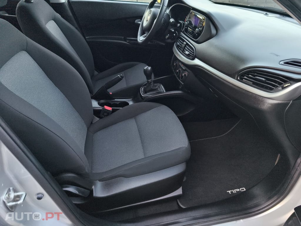 Fiat Tipo 1.3 M-Jet Easy