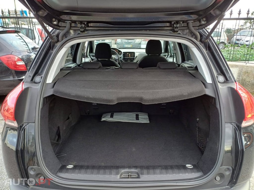 Peugeot 2008 1.4 HDi Active