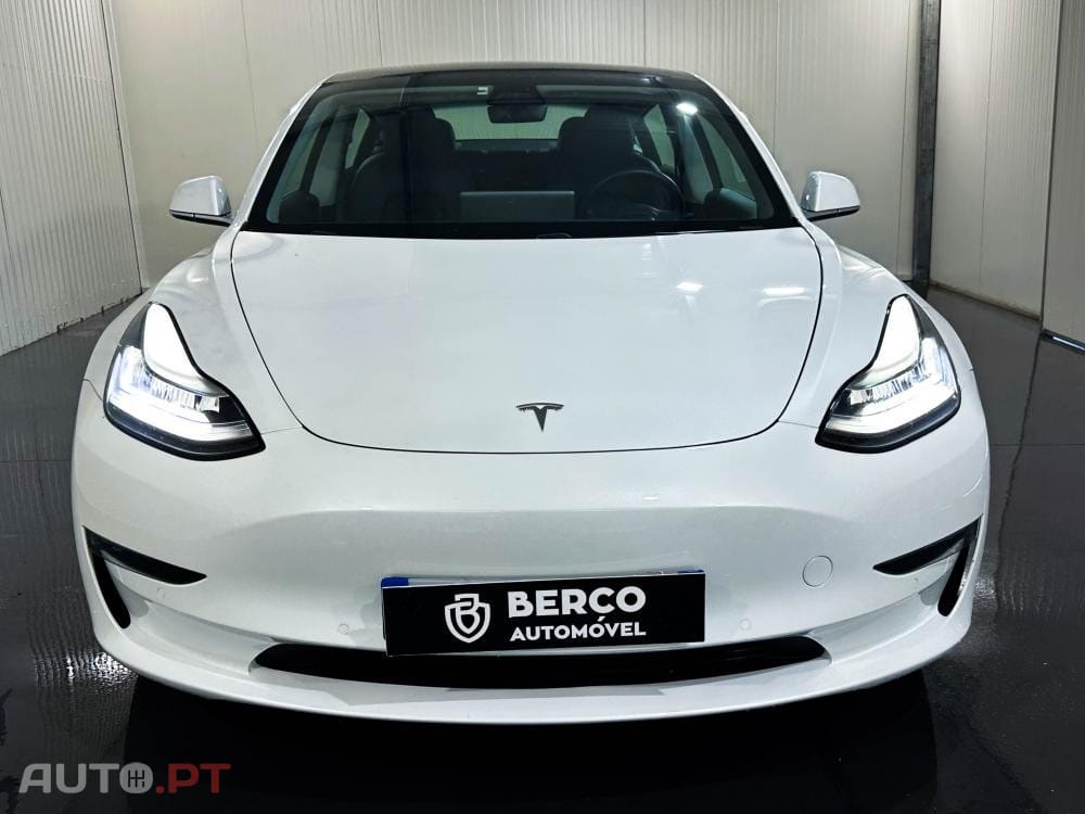 Tesla Model 3 Long-Range Dual Motor AWD