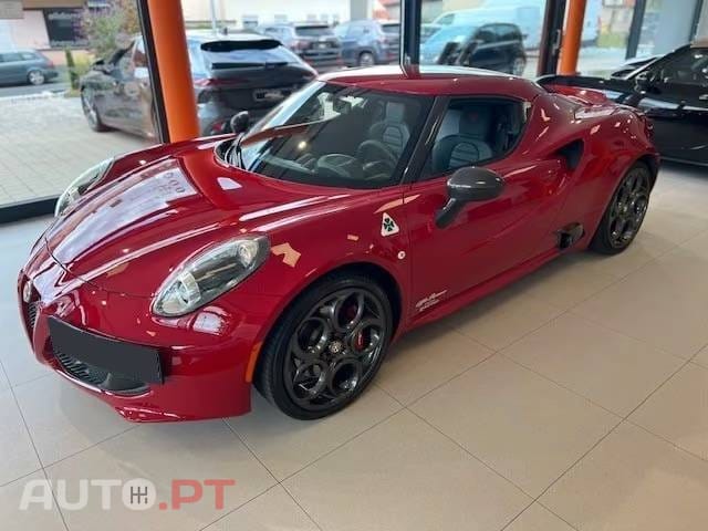 Alfa Romeo 4C Coupé