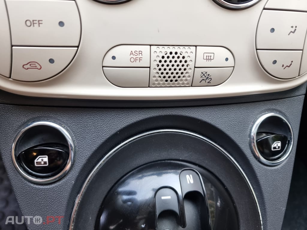 Fiat 500 1.2 Lounge Dualogic