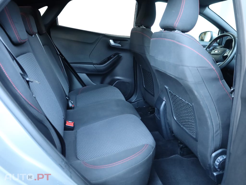 Ford Puma EcoBoost MHEV ST-Line Aut