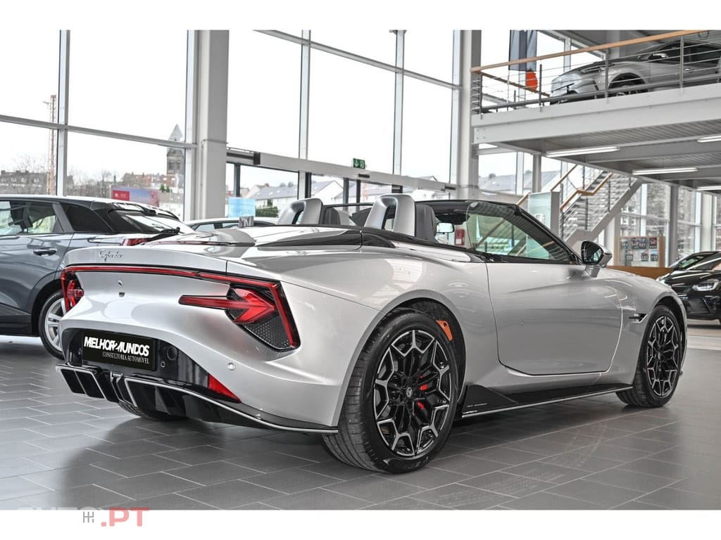 MG Cyberster e-Roadster