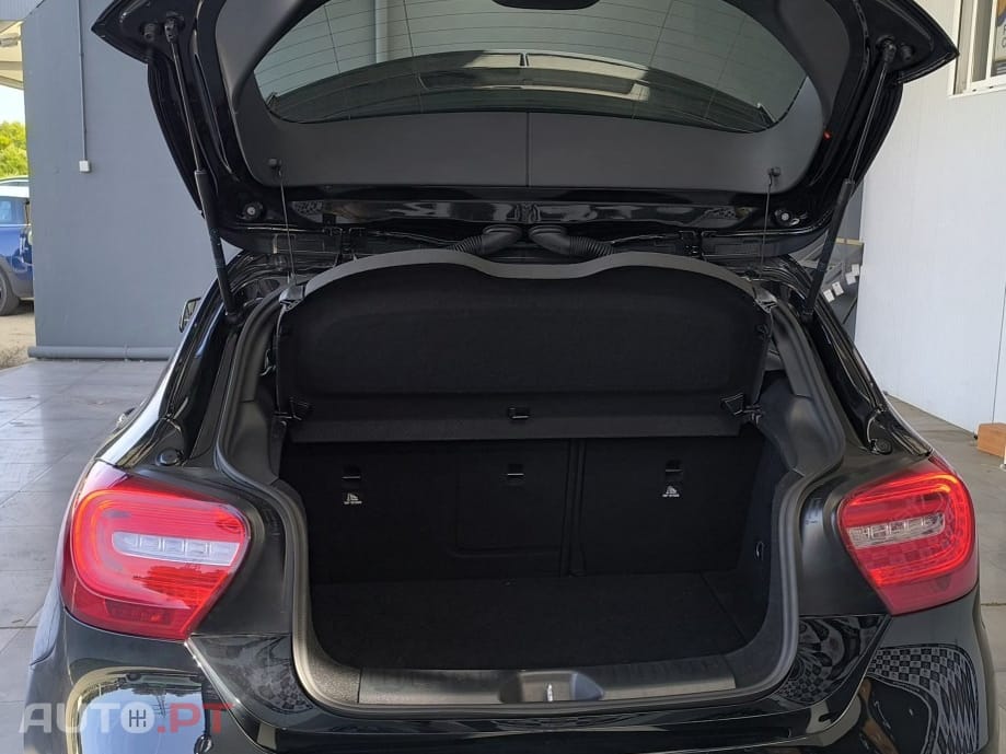 Mercedes-Benz A 180 d