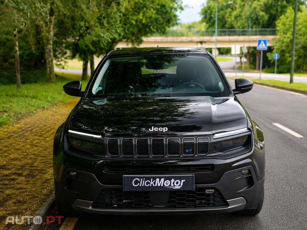 Jeep Avenger 54 kWh Black Edition