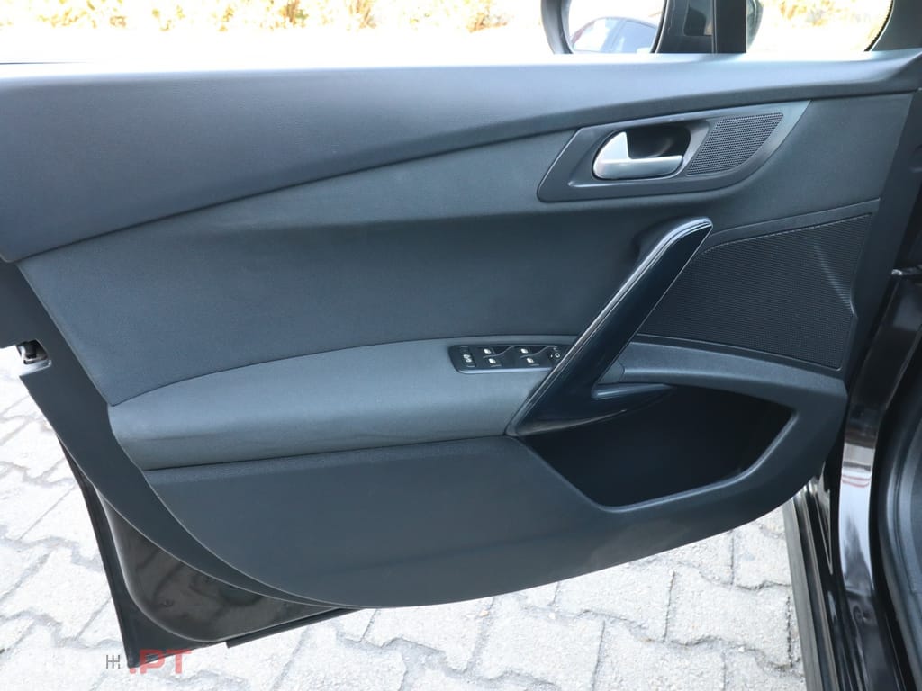 Peugeot 508 SW e-HDi FAP 115 EGS6 Active