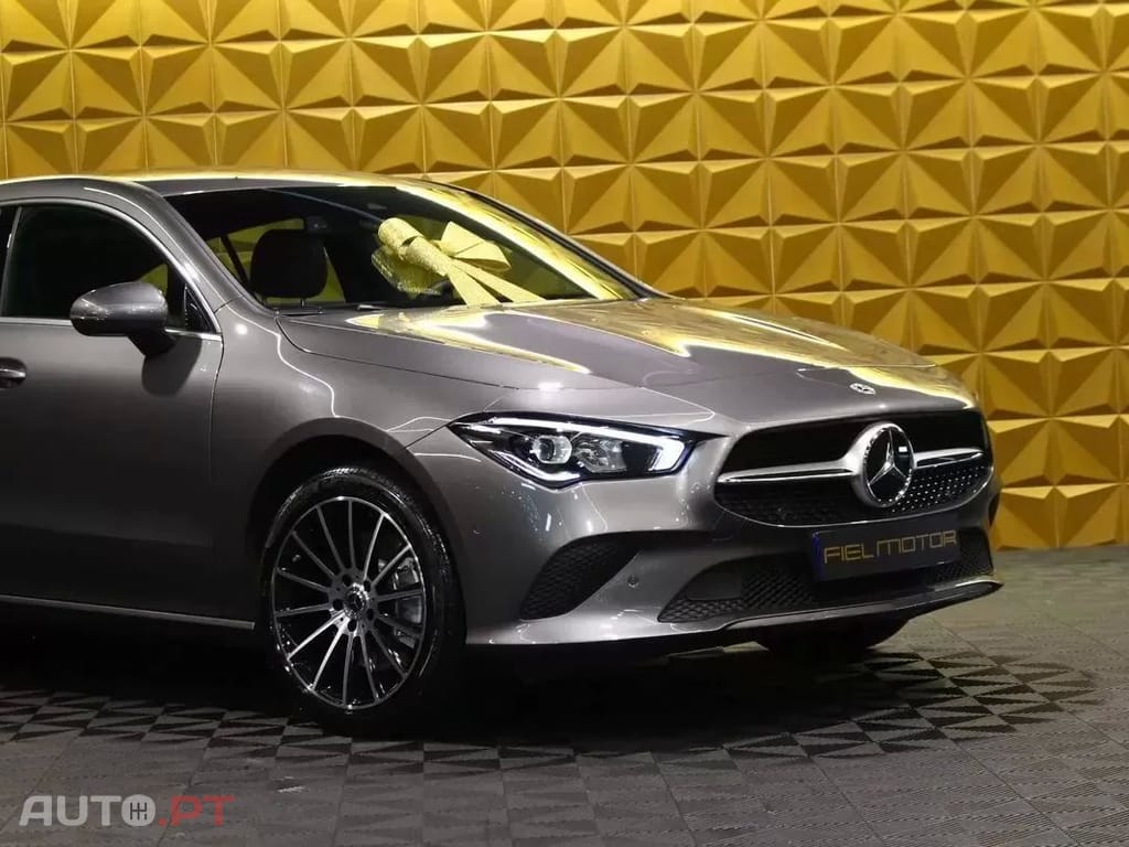 Mercedes-Benz CLA 250 e Progressive