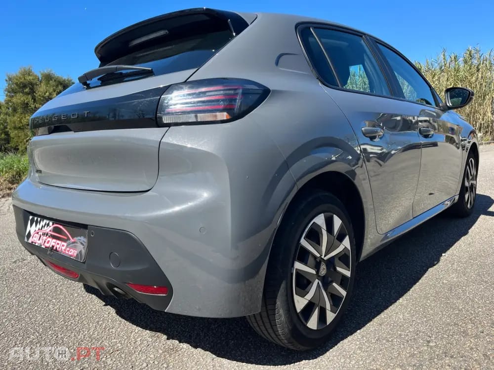 Peugeot 208 1.2 PureTech Like