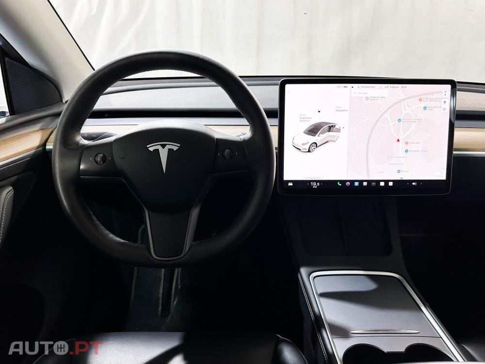 Tesla Model Y Long Range Dual Motor AWD
