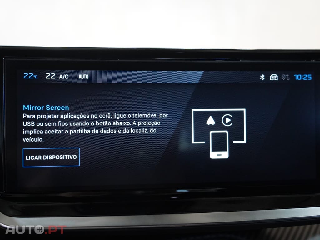 Peugeot E-2008 54 kWh GT