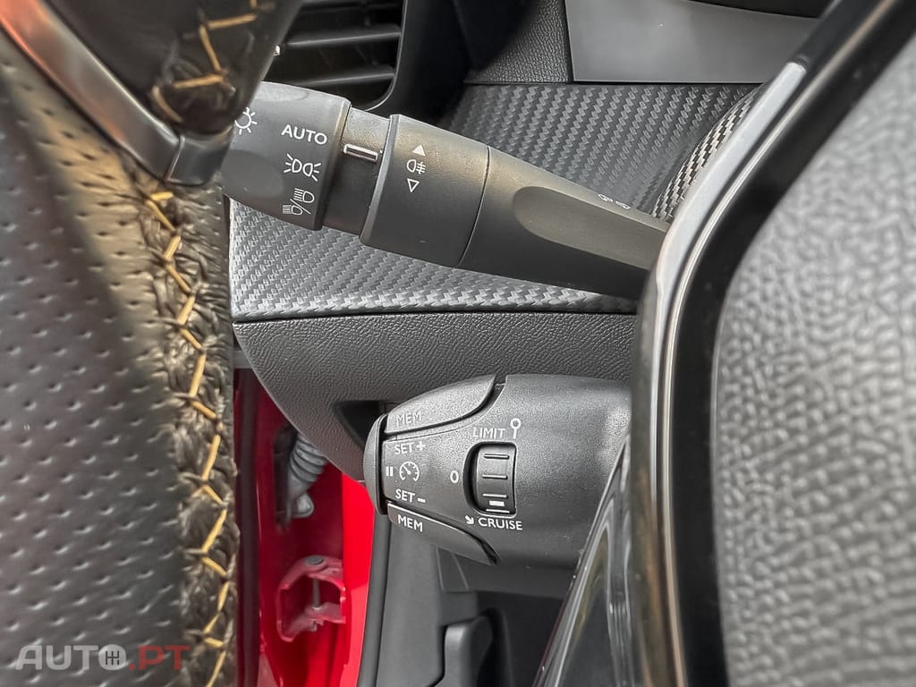 Peugeot 208 1.2 PureTech GT Line