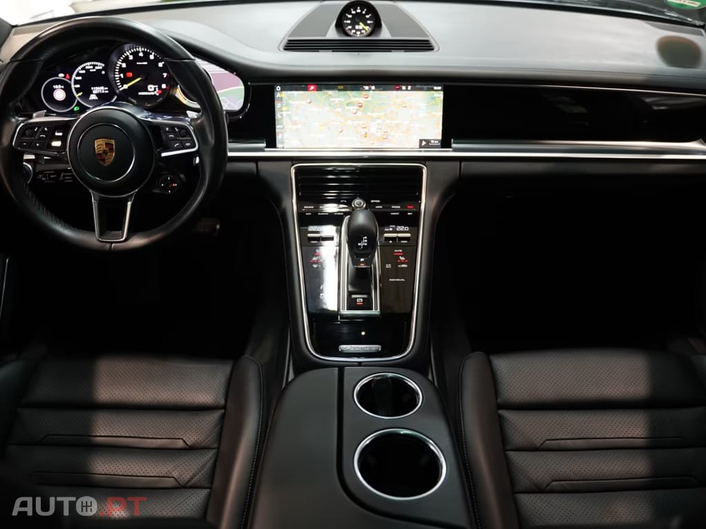 Porsche Panamera ST 4 E-Hybrid