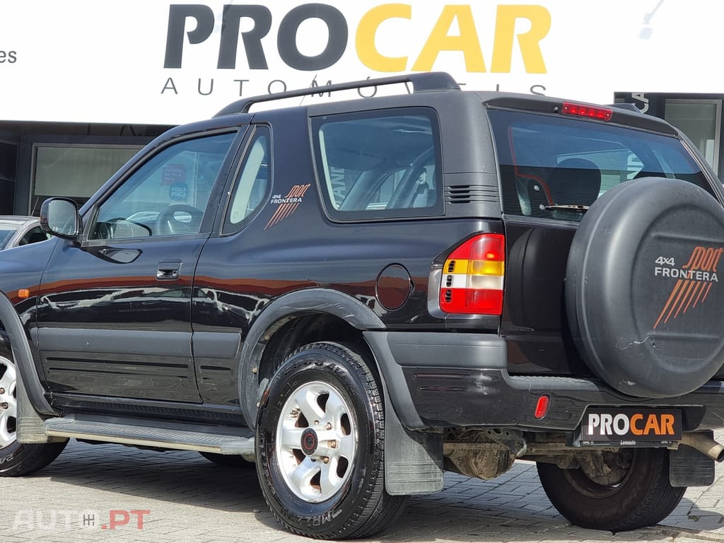 Opel Frontera 2.2 DTi Sport