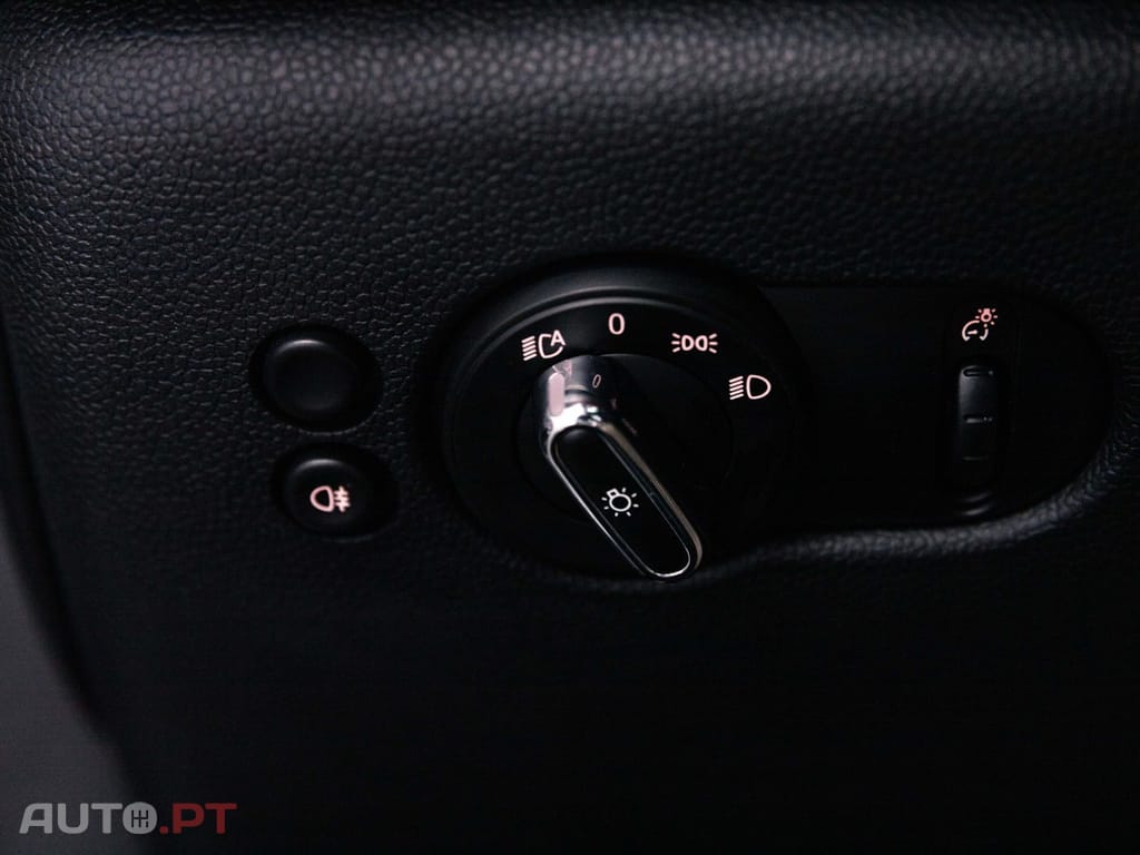 MINI Cooper John Cooper Works