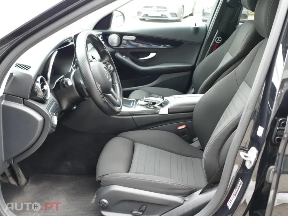 Mercedes-Benz C 300 de Avantgarde