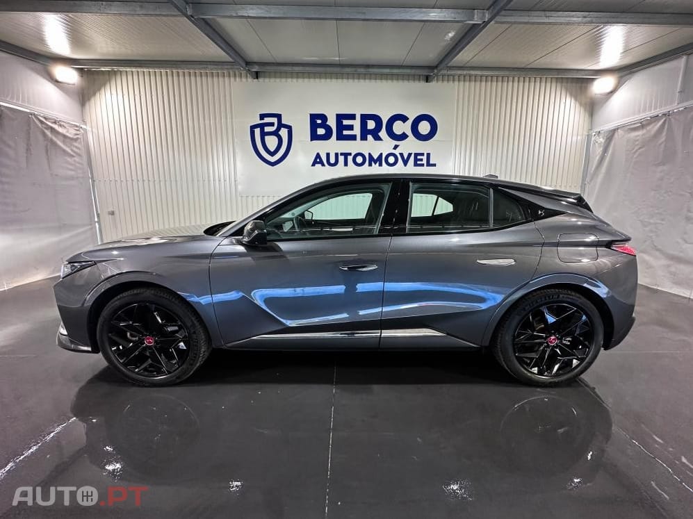 DS DS4 E-TENSE 225 PERFORMANCE LINE