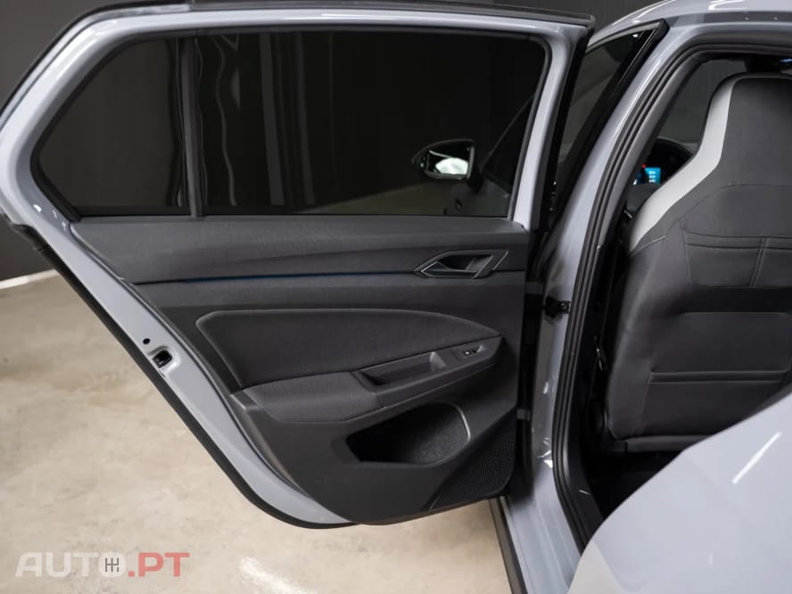 Volkswagen Golf 2.0 TDI GTD DSG